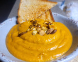 A picture of step 10 of Butternut n a hint of acorn squash soup.