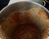 A picture of step 1 of Oreo biscuit cake.