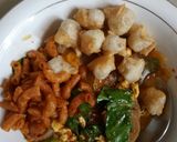 Foto langkah ke 5 dari resep Seblak kuah merah pedas.