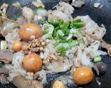 Hình bước làm 4 của món Phở xào lòng gà trứng non