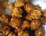 A picture of step 2 of Vegetable Manchurian gravy.