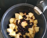 Une image de l'étape 3 de Compote pomme-myrtille pour bébés.