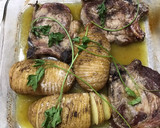 Foto del paso 2 de la receta: Asado de chuletas de cerdo con patatas hasselback