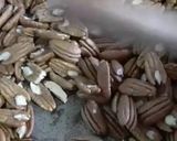 Foto del paso 1 de la receta: Mantequilla de nueces pecan con miel y canela🤤
