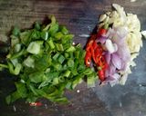 Foto langkah ke 1 dari resep Mie Nyemek Komplit.