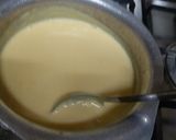 A picture of step 2 of Mango trifle.