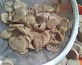 Foto langkah ke 2 dari resep Keripik Bakso.
