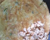 A picture of step 5 of Egg Sandwich with Chicken n Cheese !.