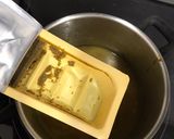 Foto del paso 5 de la receta Ramen noodles y pollo con curry rojo
