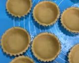 Foto langkah ke 4 dari resep 377. PIE SUSU (Hong Kong Style Egg Tart).