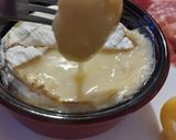 Une image de l'étape 6 de Camembert au four.
