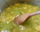 Póréhagymás cukkini krémleves, pirított gombával! recept fázis 2 fotója