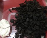 Foto langkah ke 2 dari resep Puding susu oreo.