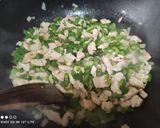 Foto del paso 3 de la receta Macarrones con pollo y tomate en 22 minutos