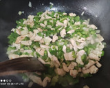Foto del paso 3 de la receta: Macarrones con pollo y tomate en 22 minutos