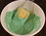 A picture of step 12 of Mint Chococolate Chip Cheesecake with a Fudge Brownie Crust.
