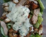 Hình bước làm 2 của món Ức gà nướng salad gymer