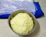 Foto langkah ke 4 dari resep Nasi puli jajanan waktu kecil.
