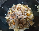 Foto del paso 2 de la receta: Salteado de setas