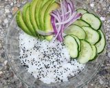Foto del paso 6 de la receta: 🥑🍲 Poke bowl de kanikama y palta 🍲🥑 Ensalada fácil y rápida