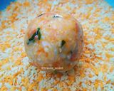 Foto langkah ke 3 dari resep Rice Ball Mozarella.