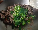 Foto langkah ke 4 dari resep Daging Goreng Cabai Garam.