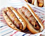 A picture of step 4 of Texas Tommy Hot Dogs.