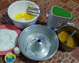 Foto langkah ke 1 dari resep Bolu kukus durian.