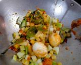 Foto langkah ke 3 dari resep Gulai Telur & Sayur.