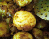 முட்டை உருளை கிழங்கு வறுவல் (Muttai urulaikilanku varuval recipe in tamil) ரெசிபி ஸ்டேப் 2 புகைப்படம்