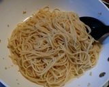 Foto langkah ke 3 dari resep Spaghetti Anglio olio.
