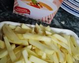 A picture of step 4 of Apple fries with tea.