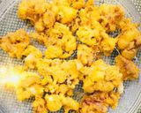 गोभी के पकौड़े (gobi ke pakoda recipe in Hindi) रेसिपी चरण 3 फोटो