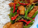 Ayam Goreng Kunyit