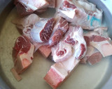 Foto del paso 1 de la receta: Estofado de vino tinto