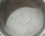 A picture of step 4 of Cream cake.