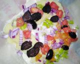 صورة لخطوة 1 من وصفة بريك بالخضر 🍽️🥔🌶️🍅
