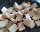 Hình bước làm 1 của món Bánh mì caramel