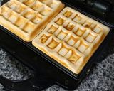Foto del paso 2 de la receta: Wafles de yogurt