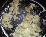 બટાકા ફલાવર ના પરાઠા(Potato Gobiflower Recipe In Guajarati) રેસીપી સ્ટેપ4ફોટો