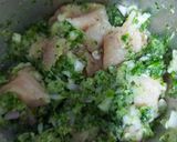 A picture of step 1 of Frozen chicken kofta.