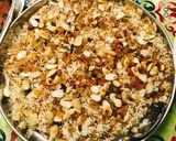 صورة لخطوة 4 من وصفة رز مع اللوز والكشمش