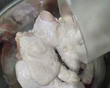 Foto langkah ke 2 dari resep Ayam Goreng Ketumbar.
