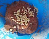 Une image de l'étape 1 de Cookies aux pépites de chocolat blanc.