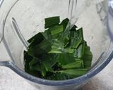 Foto langkah ke 3 dari resep Kue Putu Tanpa Bambu.