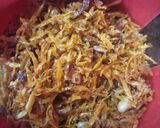 Foto langkah ke 4 dari resep Serundeng ubi bon cabe.