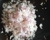 A picture of step 4 of Paneer do pyaza.
