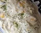 Une image de l'étape 3 de Raviolis frais au chèvre et miel 🍯 avec sa sauce ails et fines herbes.