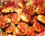 Medvehagymás burgonyás pogácsa #medvehagyma recept fázis 7 fotója