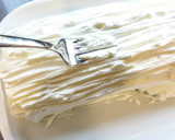 Foto del paso 10 de la receta: Arrollado/brazo gitano, con piña y nata
